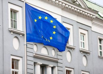 Европейские-правые-раскритиковали-Брюссель-за-поддержку-Киева-и-антироссийские-санкции