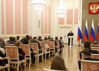 Мишустин распределил полномочия между вице-премьерами