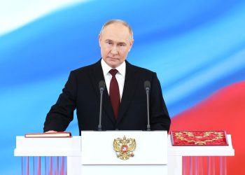 Путин поручил обеспечить независимость страны в сфере производства БПЛА