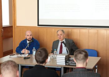 Состоялась первое заседание дискуссионного клуба «Страницы советской и российской истории. 1917-2017»