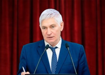 Виктор Мещеряков рассказал, как промышленные предприятия Алтайского края планируют привлекать новых специалистов
