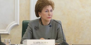 Галина Карелова: женщины занимают движущую роль в вопросах укрепления национального здоровья