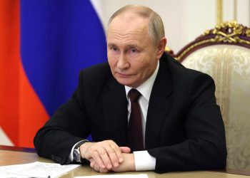 Владимир Путин: Российские власти будут работать над расширением спроса на отечественную продукцию