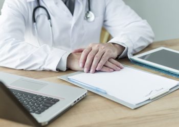 В медорганизациях Хакасии появятся новые сервисы с технологией ИИ