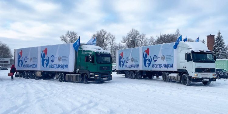 Новогоднее чудо: 20 000 подарков для детей Курской области от Союзмаша и Ростеха