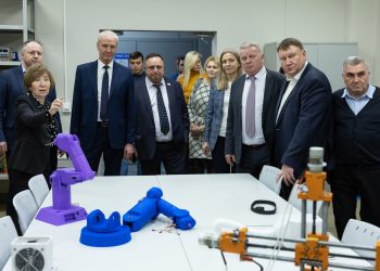 Депутаты посетили ПсковГУ для обсуждения развития высшего образования и научного потенциала региона