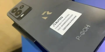 Почему в России нет производства смартфонов?