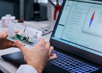 Тульские ученые представили высокоточный электронный компас для навигации в арктических условиях