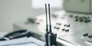 В Петербурге продолжается строительство сети радиосвязи для служб экстренной помощи
