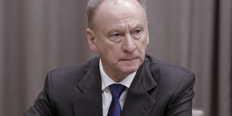 Патрушев: санкции открыли РФ новые возможности для индустриализации судостроительной отрасли