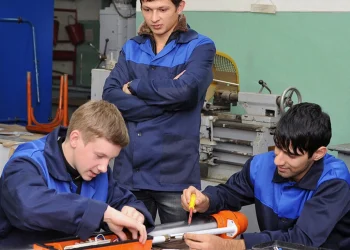 «Профессионалитет» демонстрирует успехи в трудоустройстве выпускников в Свердловской области