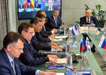 Российская промышленность и оборонка обсудили вызовы и кадровые задачи в Ростове-на-Дону