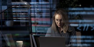 Эксперт: бизнес активизирует вложения в обучение специалистов по информационной безопасности