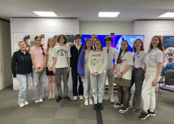«Первая стажировка» для школьников раскрывает особенности работы отечественных компаний