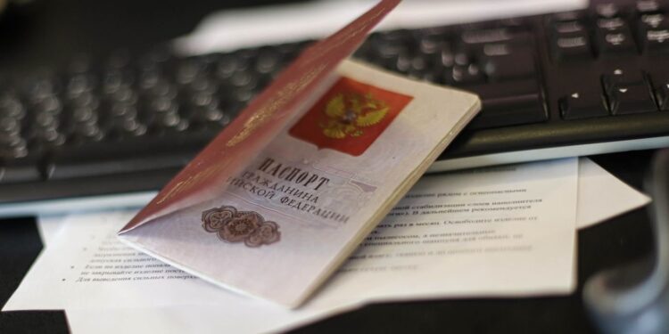 Ученые создали ИИ, сканирующий 2,5 тысячи паспортов за 20 секунд