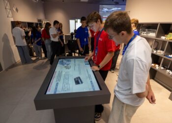 Союзмаш открыл двери радиозавода «Сигнал»