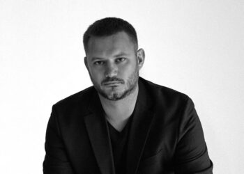 Евгений Востряков: независимые энергосбытовые компании – ключ к снижению затрат