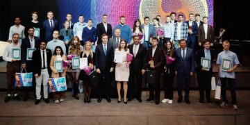 Премия за лучшие проекты стала кульминацией Всероссийской конференции молодых учёных