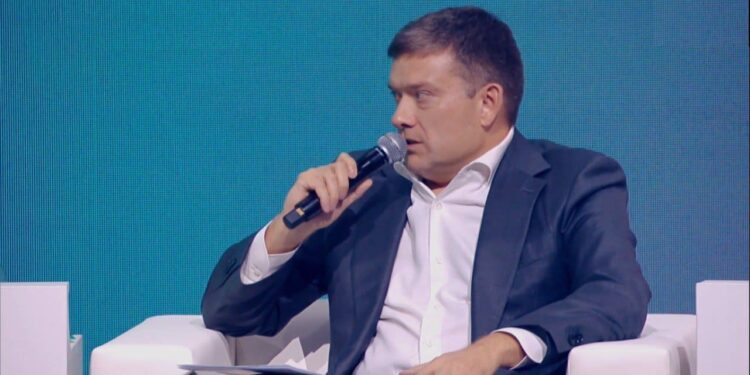 Николай Журавлев: финансовый рынок должен поддерживать демографию и технологический суверенитет