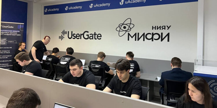 Новый центр компетенций по кибербезопасности заработал в НИЯУ МИФИ