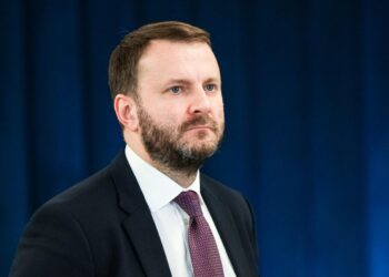 Максим Орешкин: влияние ИИ на занятость еще предстоит осознать