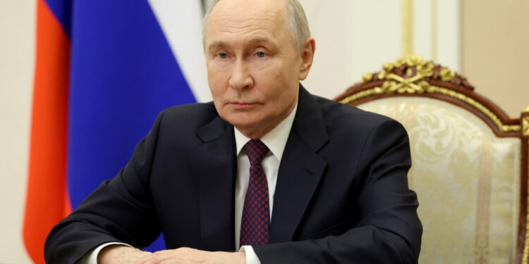 Путин: мир вступил в эпоху глубинных изменений, многополярность неизбежна