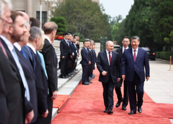 Путин назвал отношения РФ и КНР самодостаточными и образцовыми