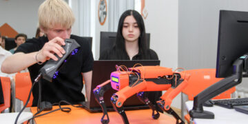 Бесплатная школа готовит будущих IT-специалистов