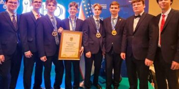 Российские школьники взяли четыре золота на химолимпиаде