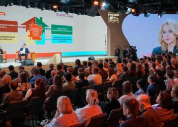 Рождаемость выросла в 20 регионах России