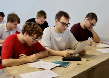 Обмен практикантами укрепляет связи между заводами