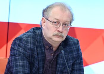 Продеус назвал аптечный бизнес невыгодным