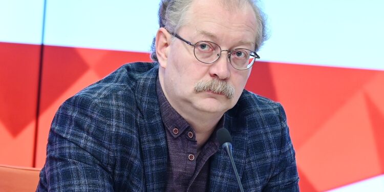 Продеус назвал аптечный бизнес невыгодным