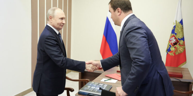 Хоценко попросил Путина помочь с достройкой метро в Омске