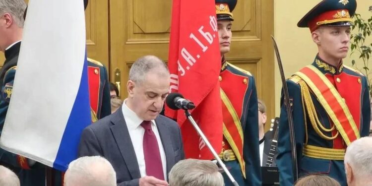 Швейдель: патриотическое служение не требует грантов