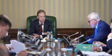Совещание у Мантурова посвятили поддержке пострадавших компаний