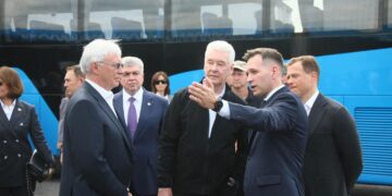 Собянин: совместно с КАМАЗом решаем вопросы технологического суверенитета