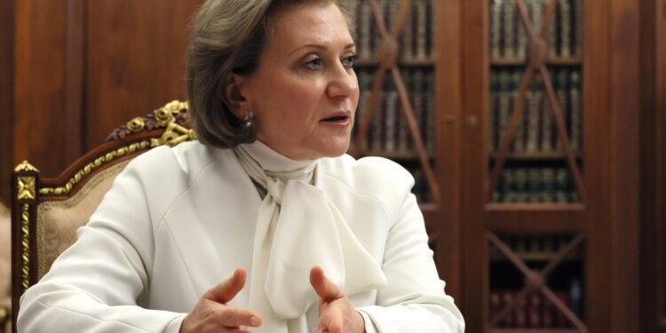 Попова доложила Путину о готовности к сезону гриппа