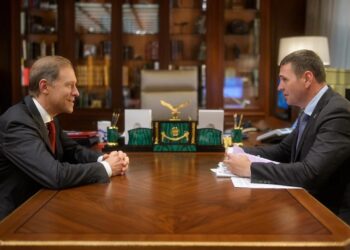 Центр судостроения в Хабаровске может получить льготный лизинг судов