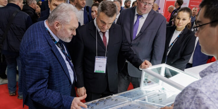 Электронная компонентная база станет главной темой выставки в Москве