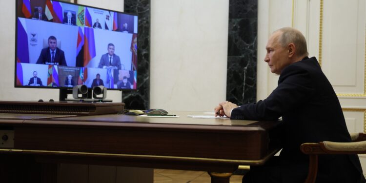Главам регионов поручен контроль за реализацией нацпроектов