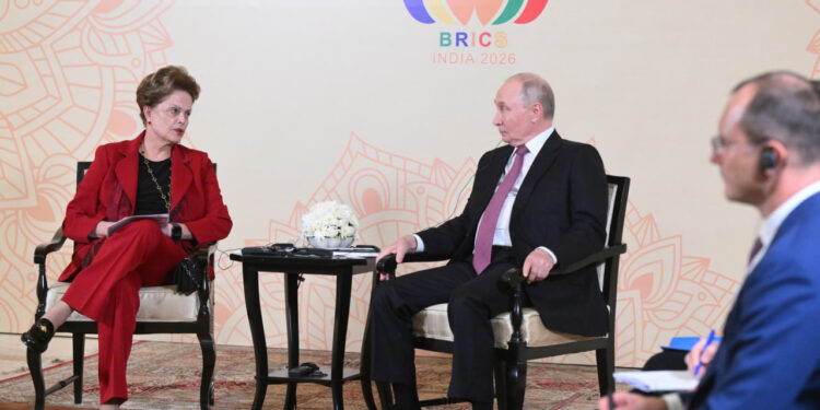 Путин предложил Новому банку развития новые инвестиционные платформы