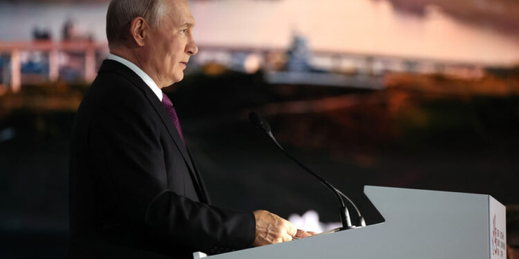 Путин анонсировал 200 мастер-планов для городов к 2030 году