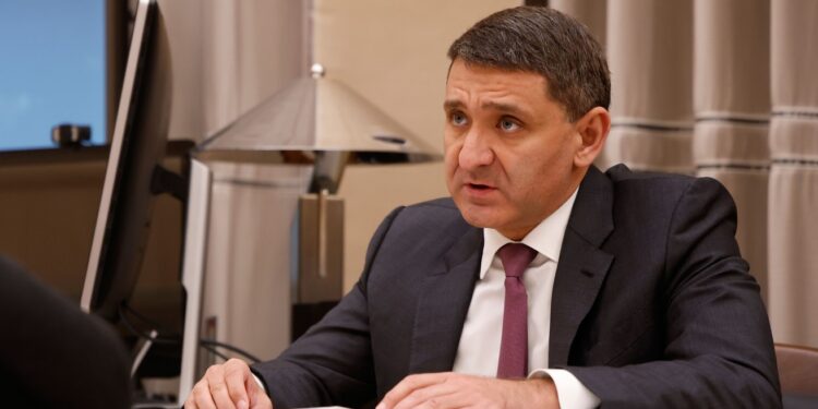 Россети прогнозируют выручку более 2 трлн рублей
