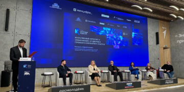 Аблец предложила воспитывать нейромодели и передавать им ценности