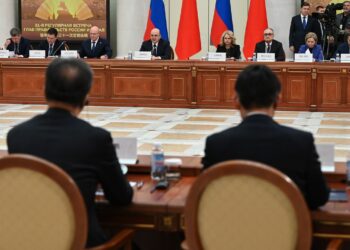 Товарооборот России и Китая растёт быстрее ожиданий