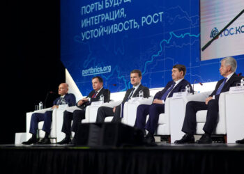Россия предложила Трансарктический коридор как независимую инфраструктуру